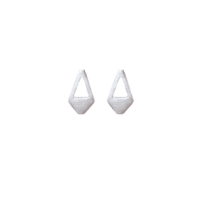 Elevate your everyday style with our Rita Retro Stud Earrings in sterling silver. These geometric-shaped earrings combine the charm of retro design with the sophistication of sterling silver, creating an accessory perfect for every occasion. A captivating pair of dainty earrings from the Deco Collection, these earrings are a modern homage to the timeless Art Deco movement,